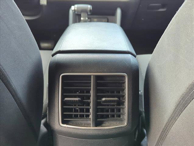 Used 2023 Kia Sportage LX AWD/4WD image 15