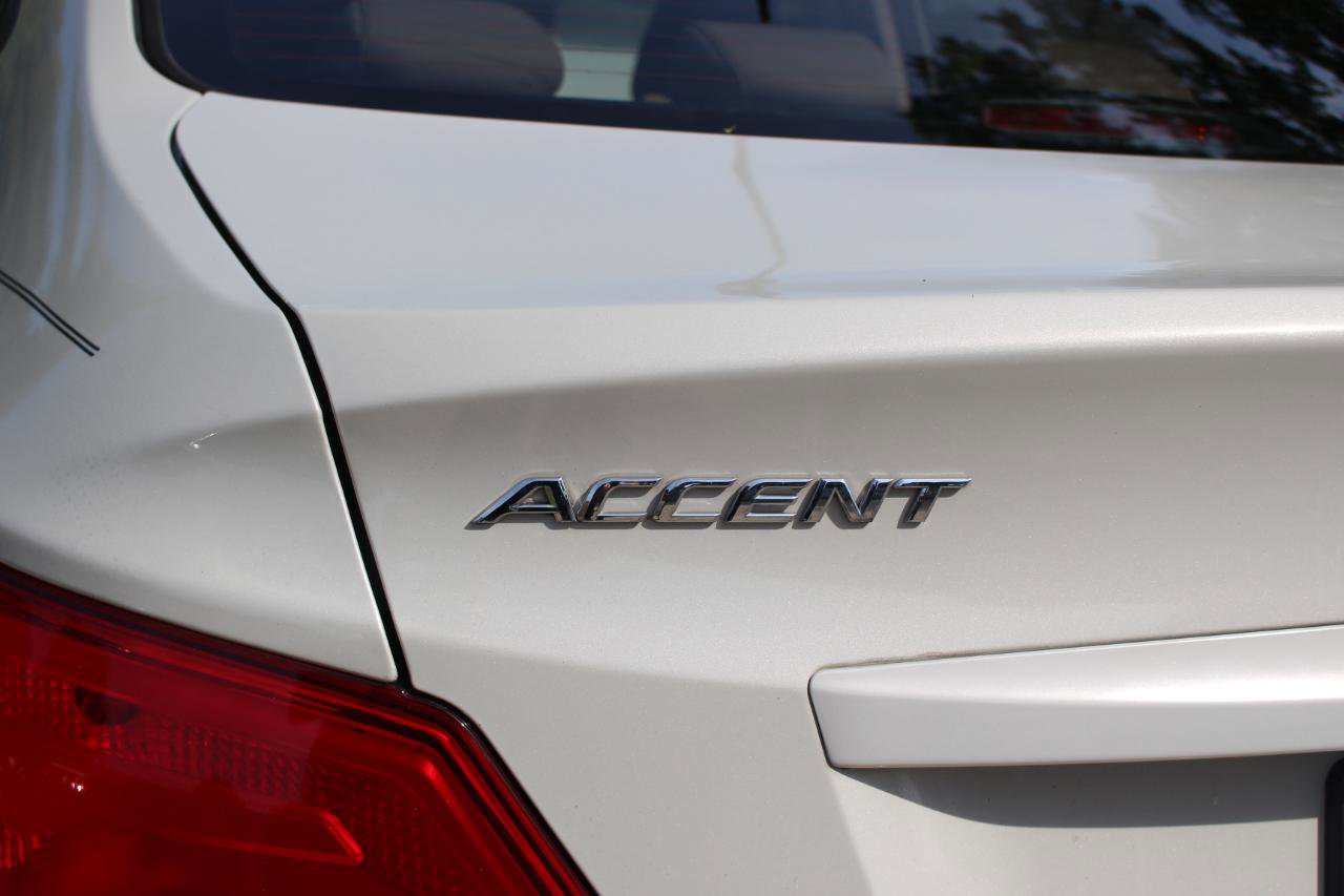 Used 2016 Hyundai Accent SE image 36