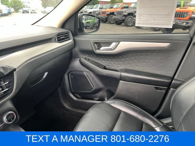 Used 2020 Ford Escape SEL FWD image 25