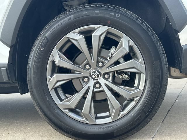 Certified 2023 Toyota RAV4 XLE Premium AWD/4WD image 9