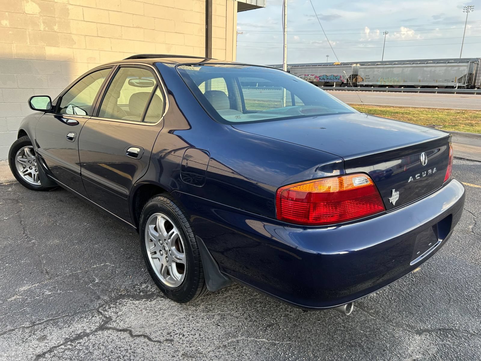 Used 1999 Acura TL FWD image 5