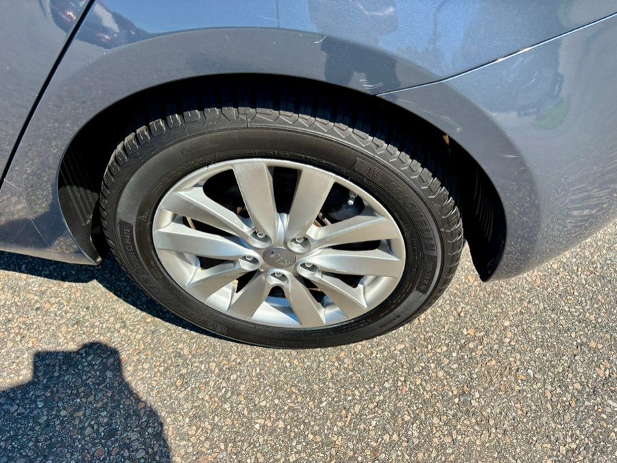 Used 2015 Kia Forte EX FWD image 33