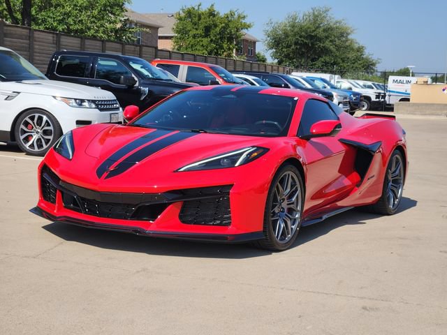 Used 2024 Chevrolet Corvette Z06 RWD image 12