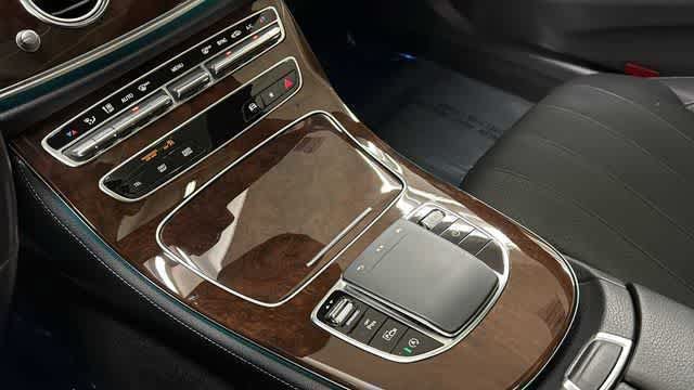 Used 2023 Mercedes-Benz E 350 4MATIC Sedan image 22