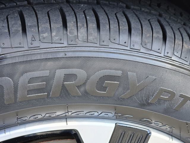 Certified 2024 Nissan Sentra SV image 11