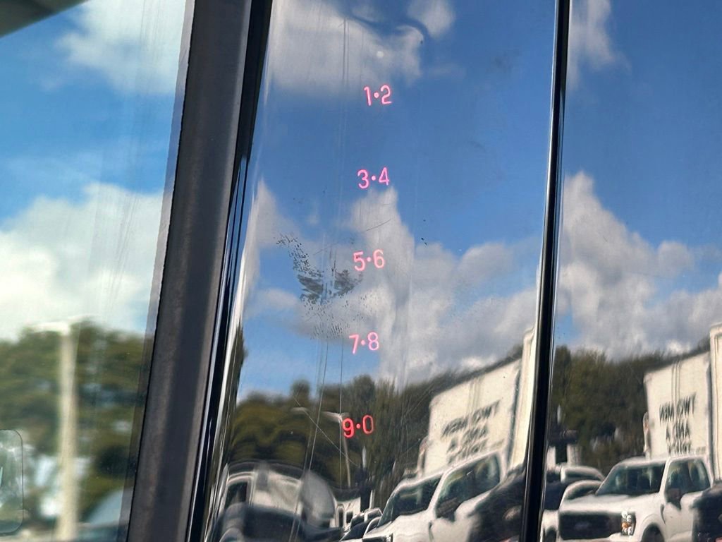 Used 2018 Ford Escape SEL image 17