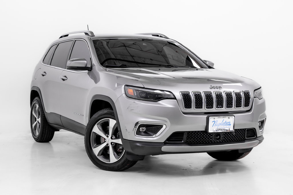 Used 2020 Jeep Cherokee Limited w/ Trailer Tow Group AWD/4WD image 6