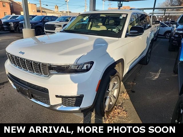 Used 2022 Jeep Grand Cherokee L Limited image 1