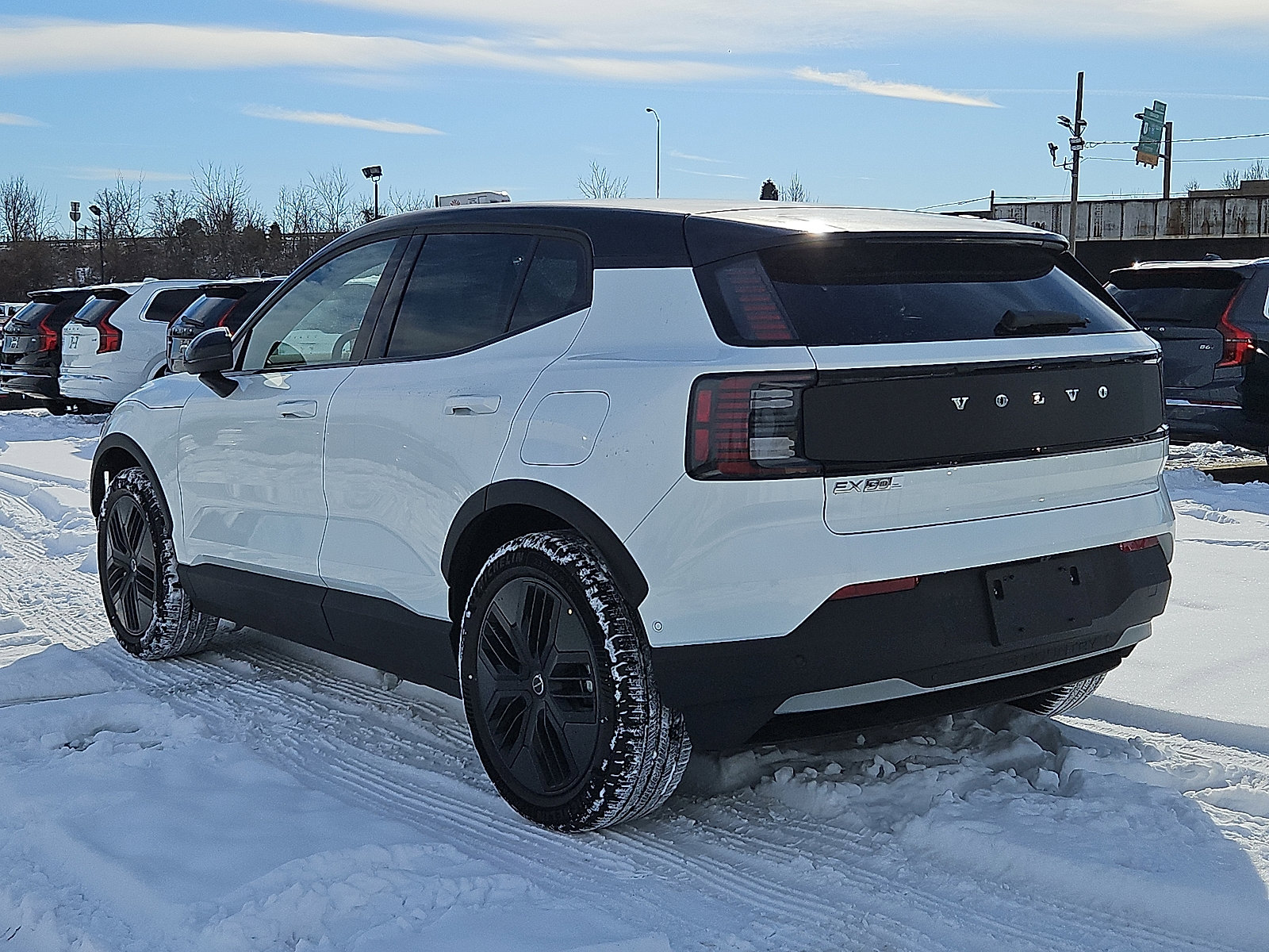 New 2026 Volvo EX30 Cross Country Ultra w/ Protection Package Premier AWD/4WD image 4
