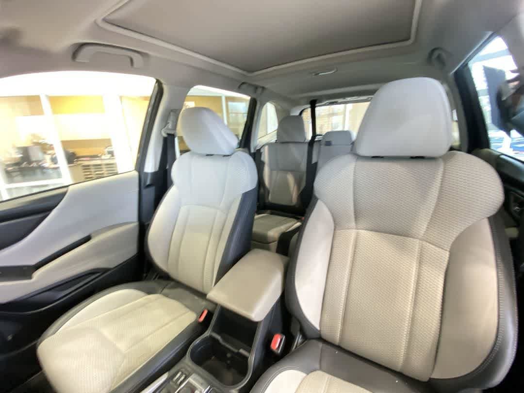 Used 2022 Subaru Forester Premium AWD/4WD image 14