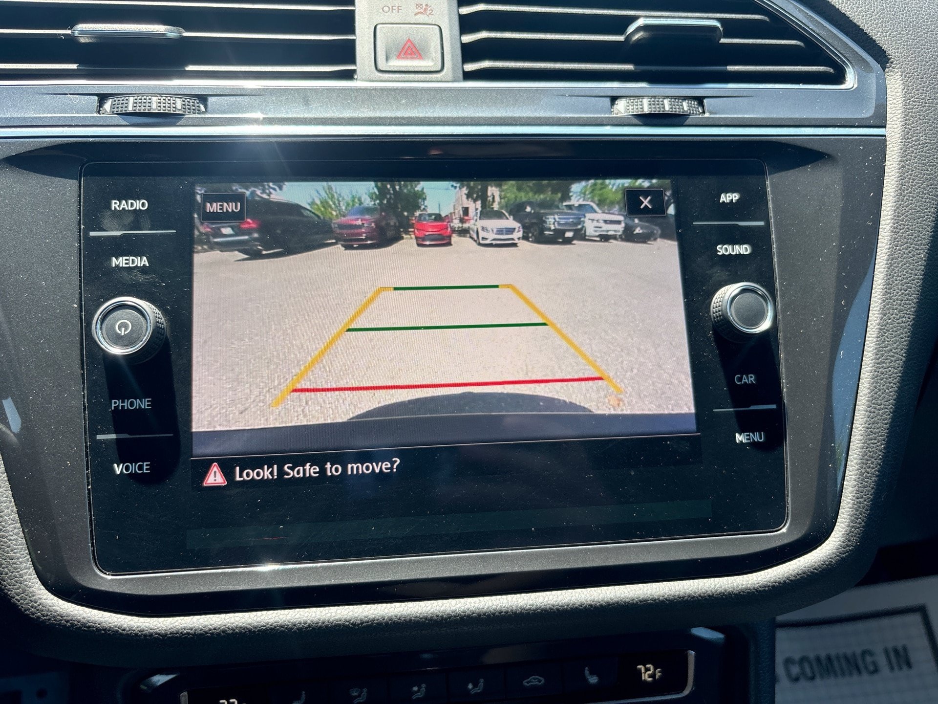 Used 2020 Volkswagen Tiguan SE R-Line AWD/4WD image 25