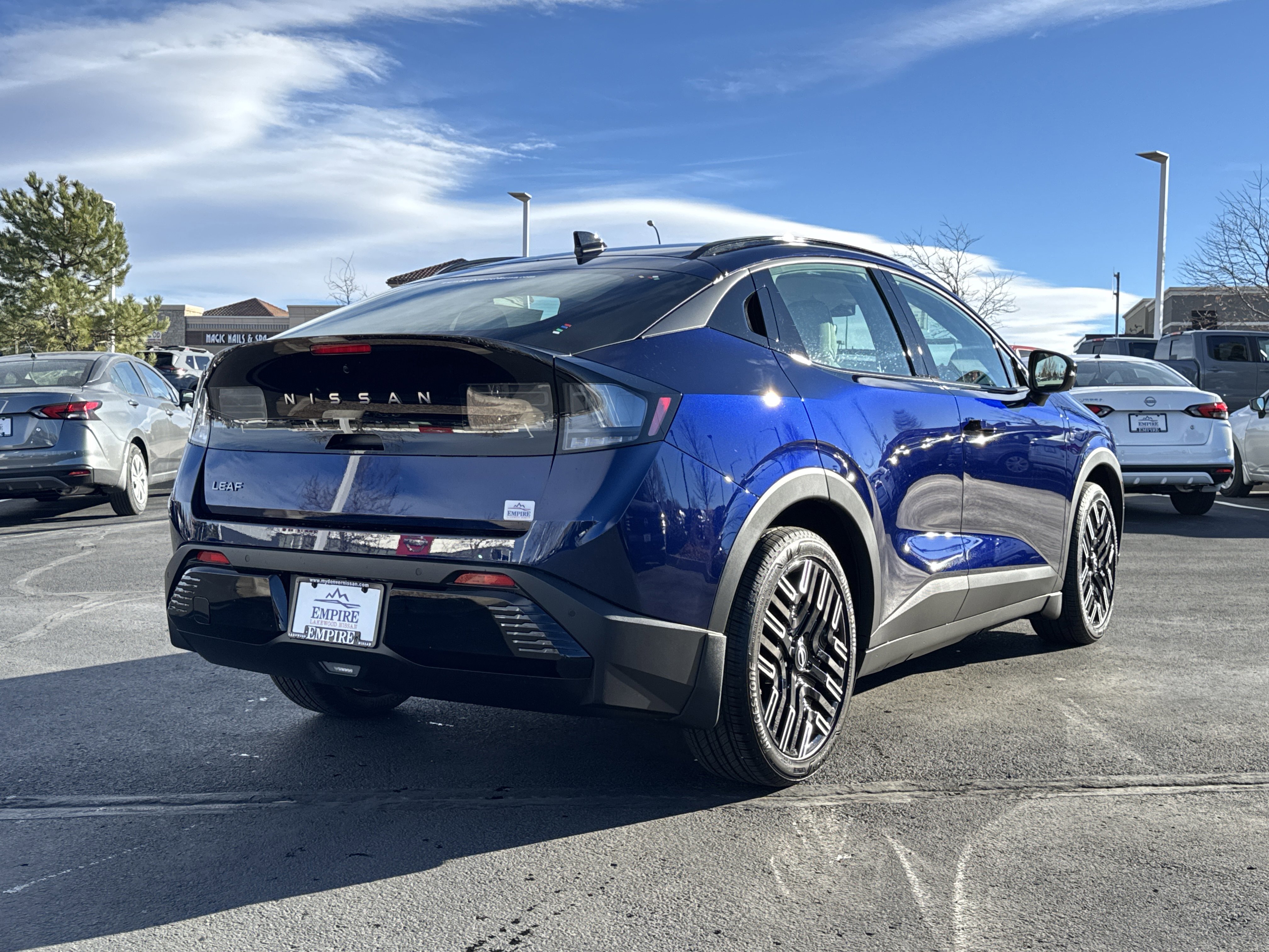 New 2026 Nissan Leaf Platinum+ w/ Cargo Package (Platinum+) image 3