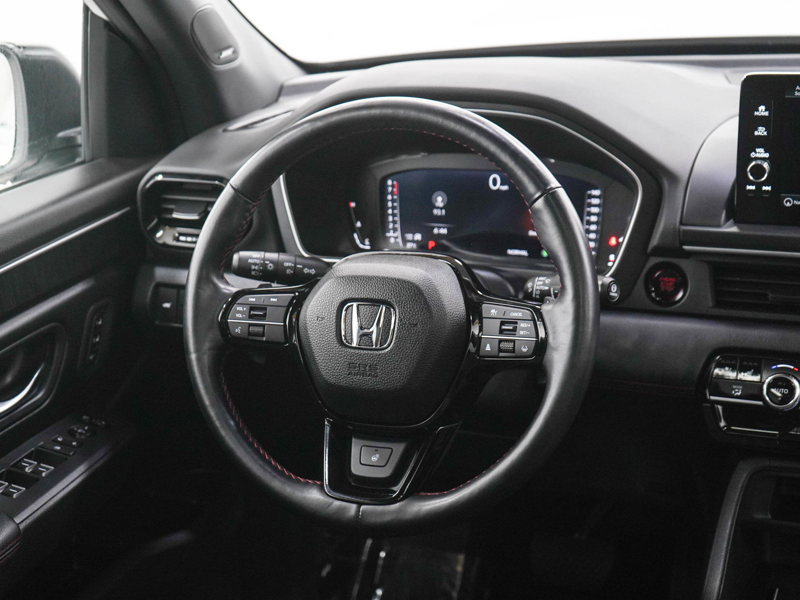 Used 2023 Honda Pilot Elite image 14