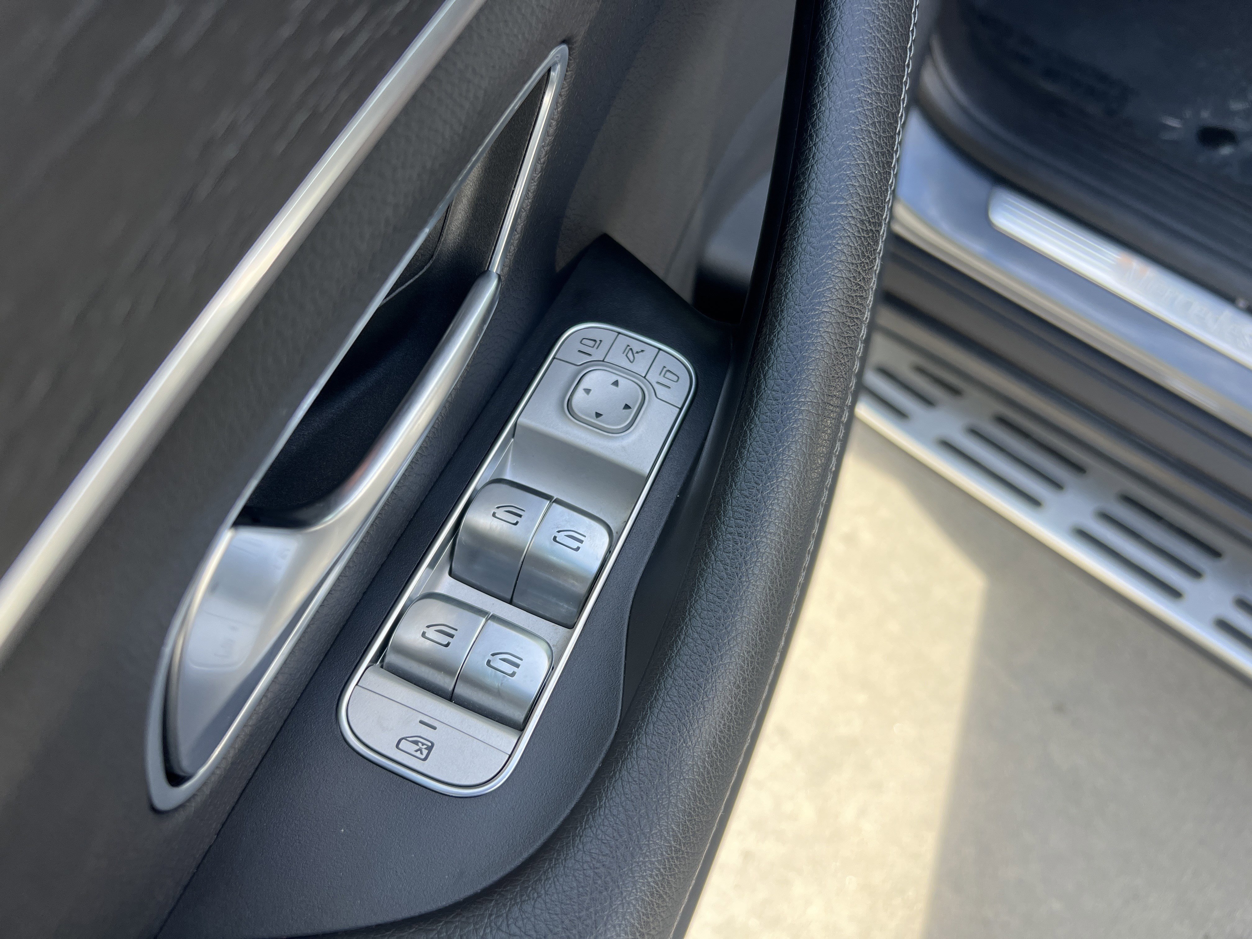 Certified 2022 Mercedes-Benz GLE 350 4MATIC image 15