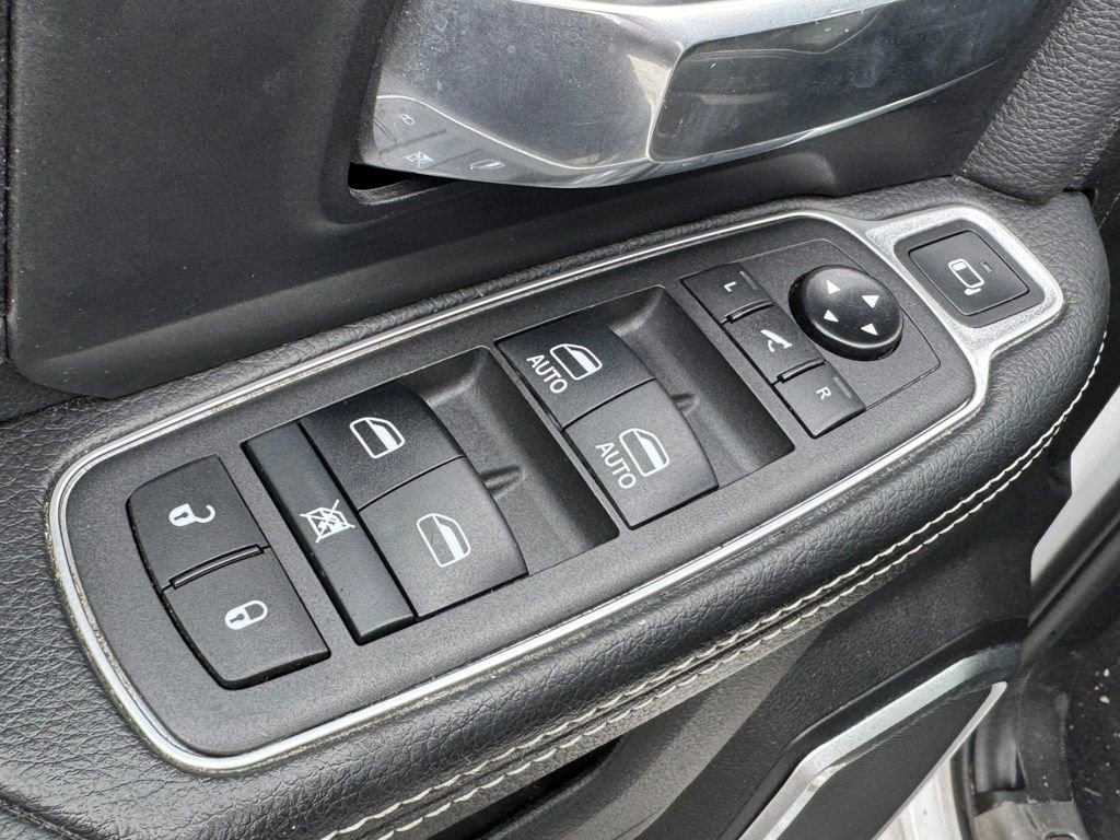 Used 2021 RAM 2500 Laramie AWD/4WD image 18