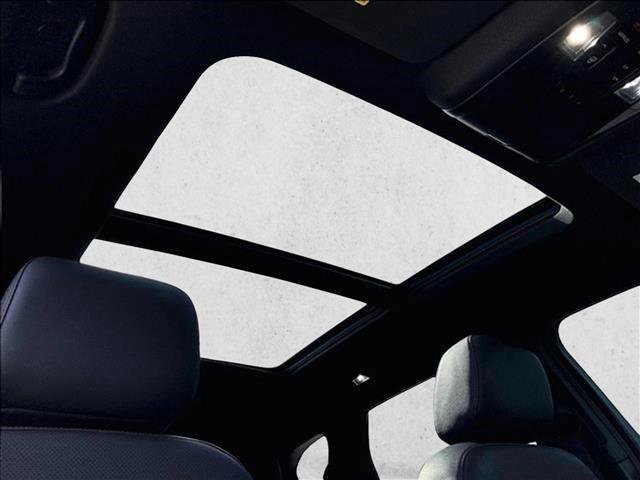 Used 2024 Chevrolet Blazer RS FWD image 17