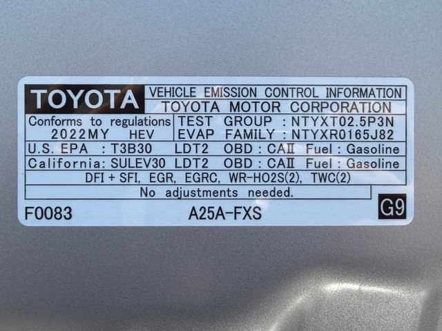 Used 2022 Toyota RAV4 XLE w/ Convenience Package AWD/4WD image 24