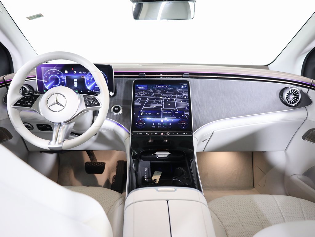 Certified 2023 Mercedes-Benz EQE 350+ 4MATIC SUV w/ Exclusive Trim Package image 39