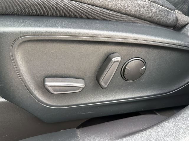 Used 2022 Ford Escape SEL image 14