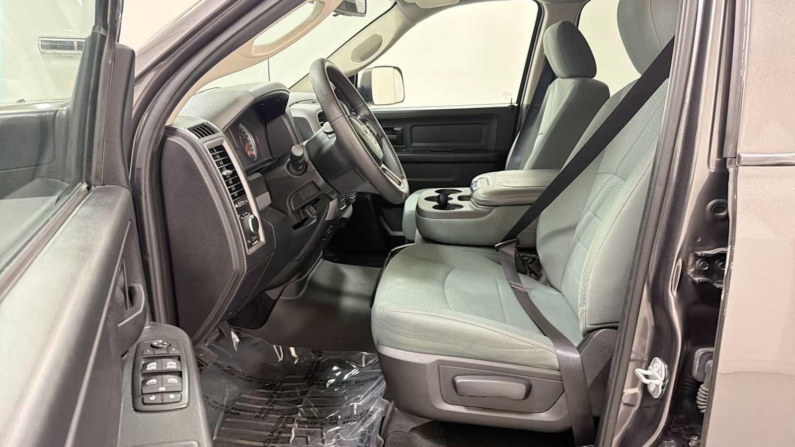 Used 2016 RAM 1500 Tradesman w/ Popular Equipment Group AWD/4WD image 13