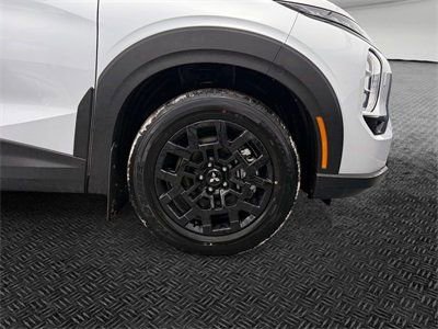 New 2026 Mitsubishi Outlander Trail Edition image 11