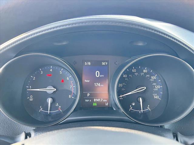 Used 2021 Toyota C-HR LE image 11