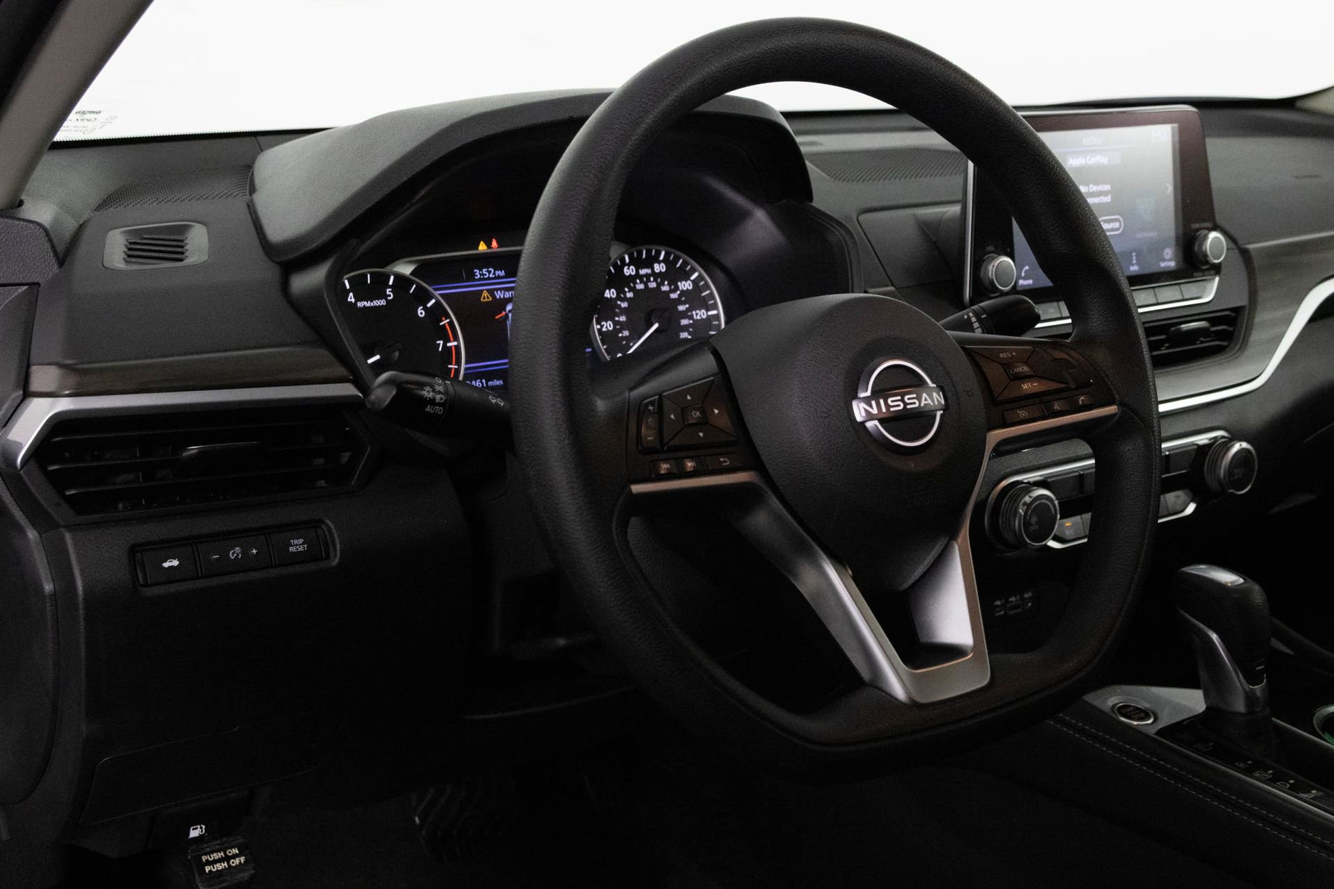 Used 2023 Nissan Altima 2.5 SV image 32