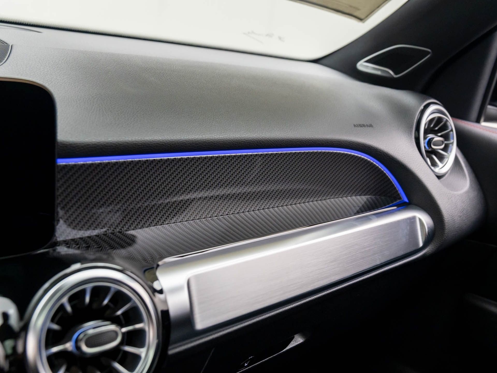 New 2026 Mercedes-Benz GLB 35 AMG 4MATIC image 23