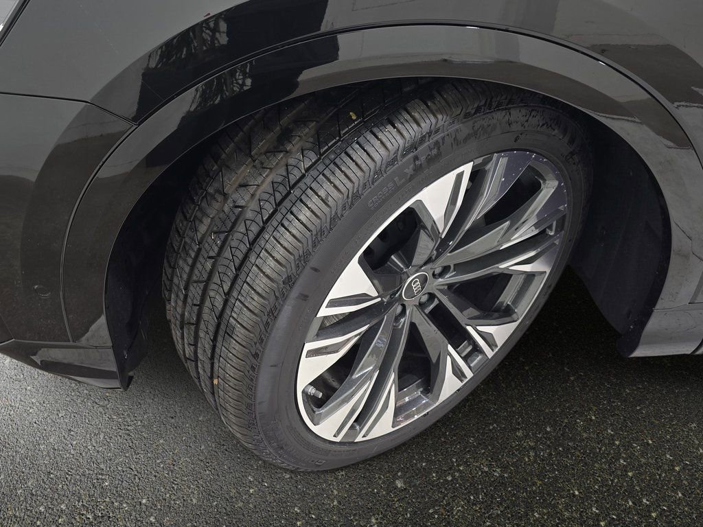 New 2026 Audi Q8 Prestige image 30