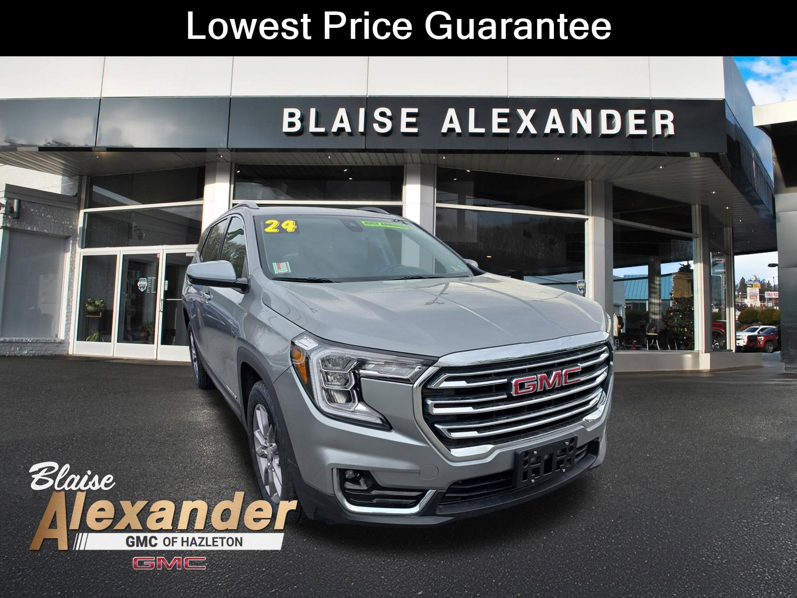 Used 2024 GMC Terrain SLT