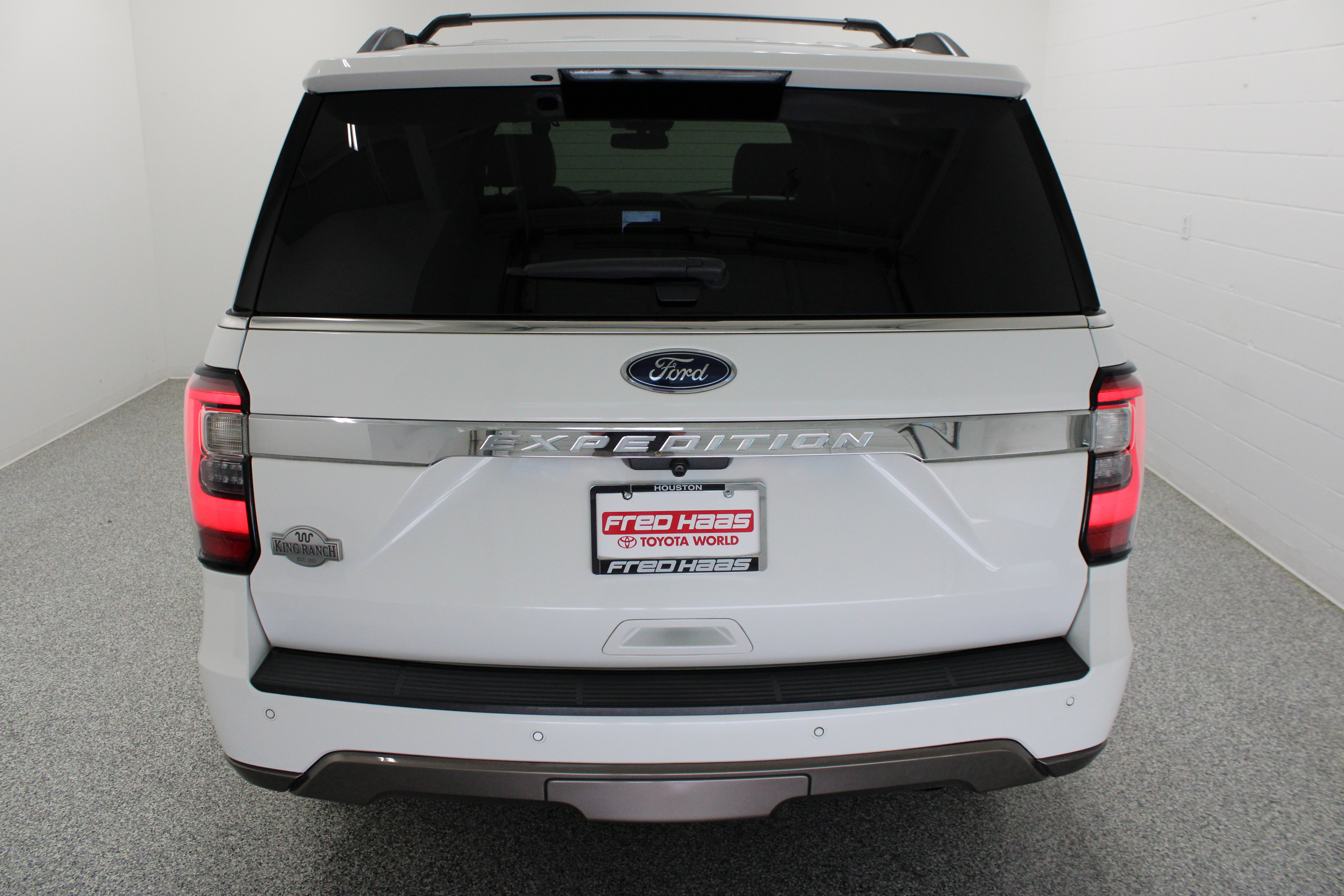 Used 2020 Ford Expedition King Ranch w/ Cargo Package RWD image 8