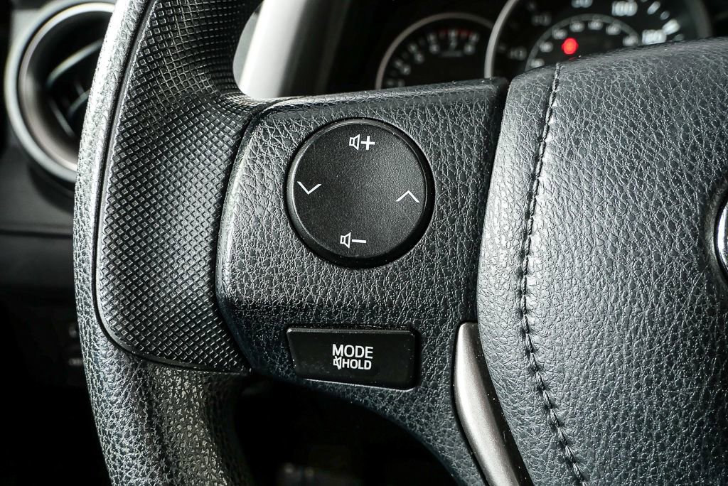 Used 2016 Toyota RAV4 LE w/ Cargo Management Package image 10