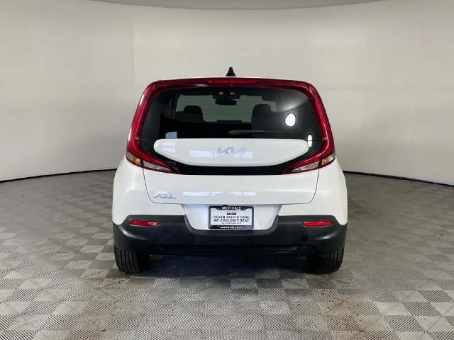 Certified 2022 Kia Soul LX FWD image 23