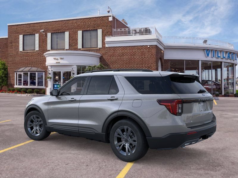 New 2026 Ford Explorer Active w/ Active Comfort Package AWD/4WD image 4
