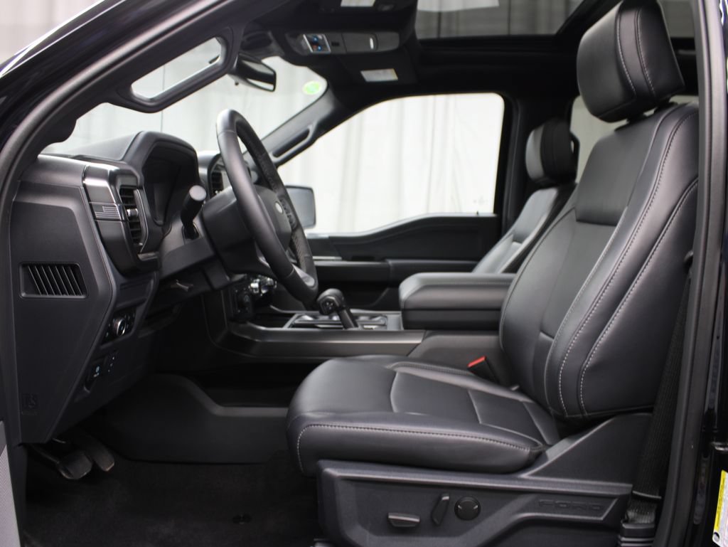 Used 2025 Ford F150 Lariat AWD/4WD image 15