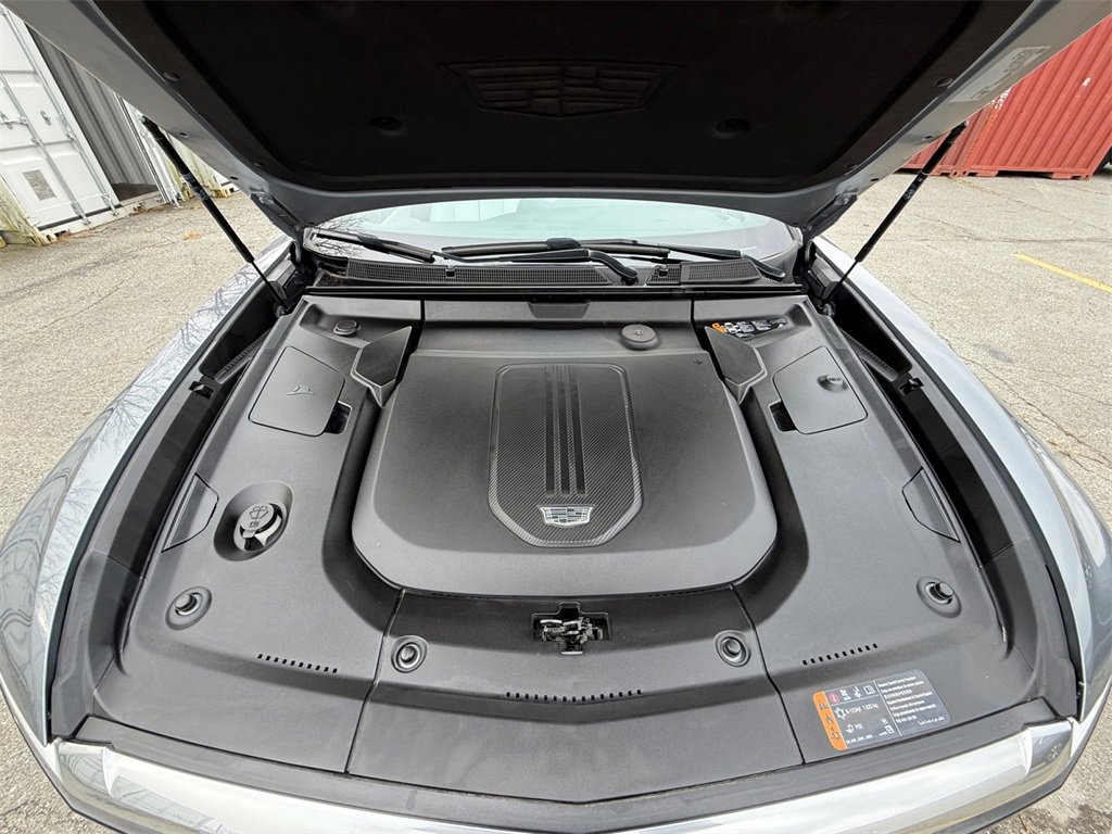 Used 2023 Cadillac Lyriq 2WD image 28
