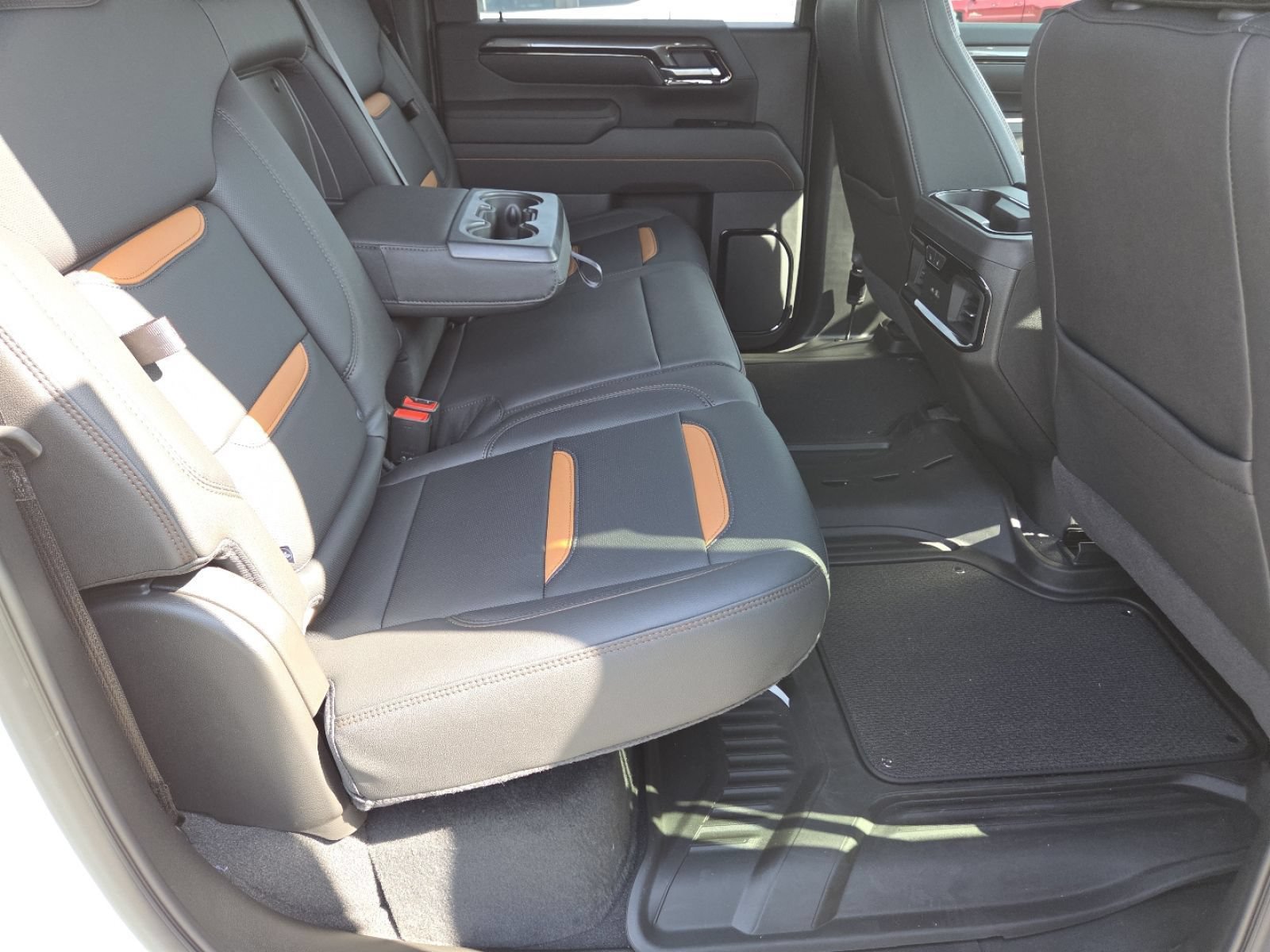 New 2026 GMC Sierra 2500 AT4 w/ AT4 Premium Plus Package AWD/4WD image 26