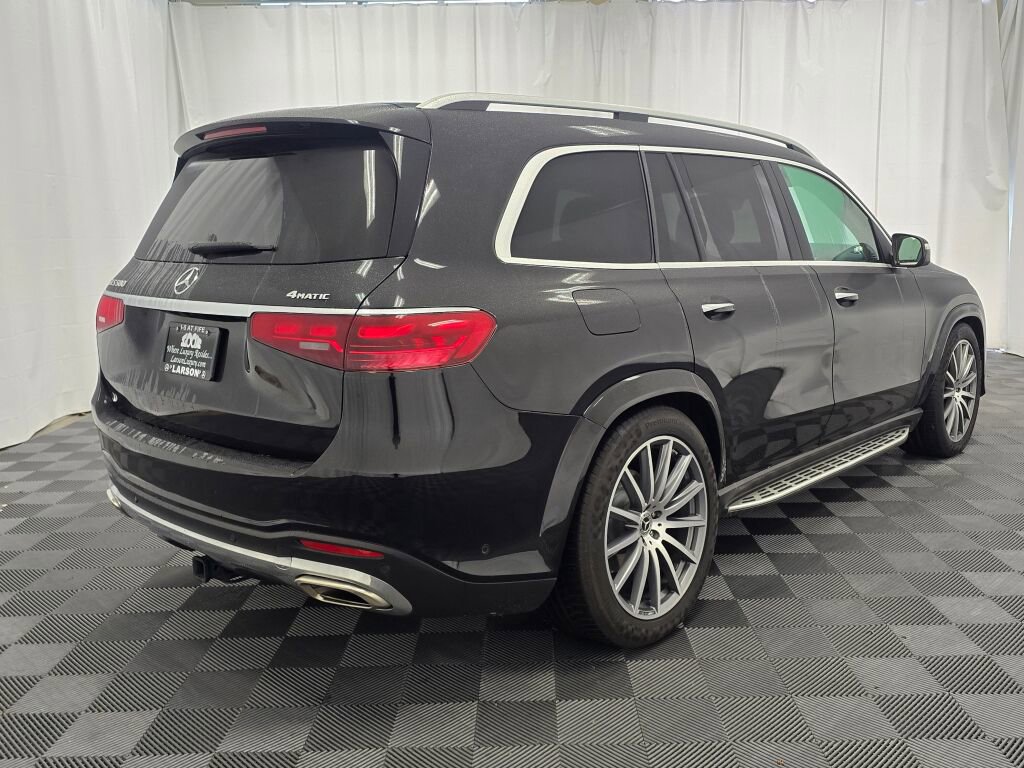 Used 2024 Mercedes-Benz GLS 580 GLS 580 image 6