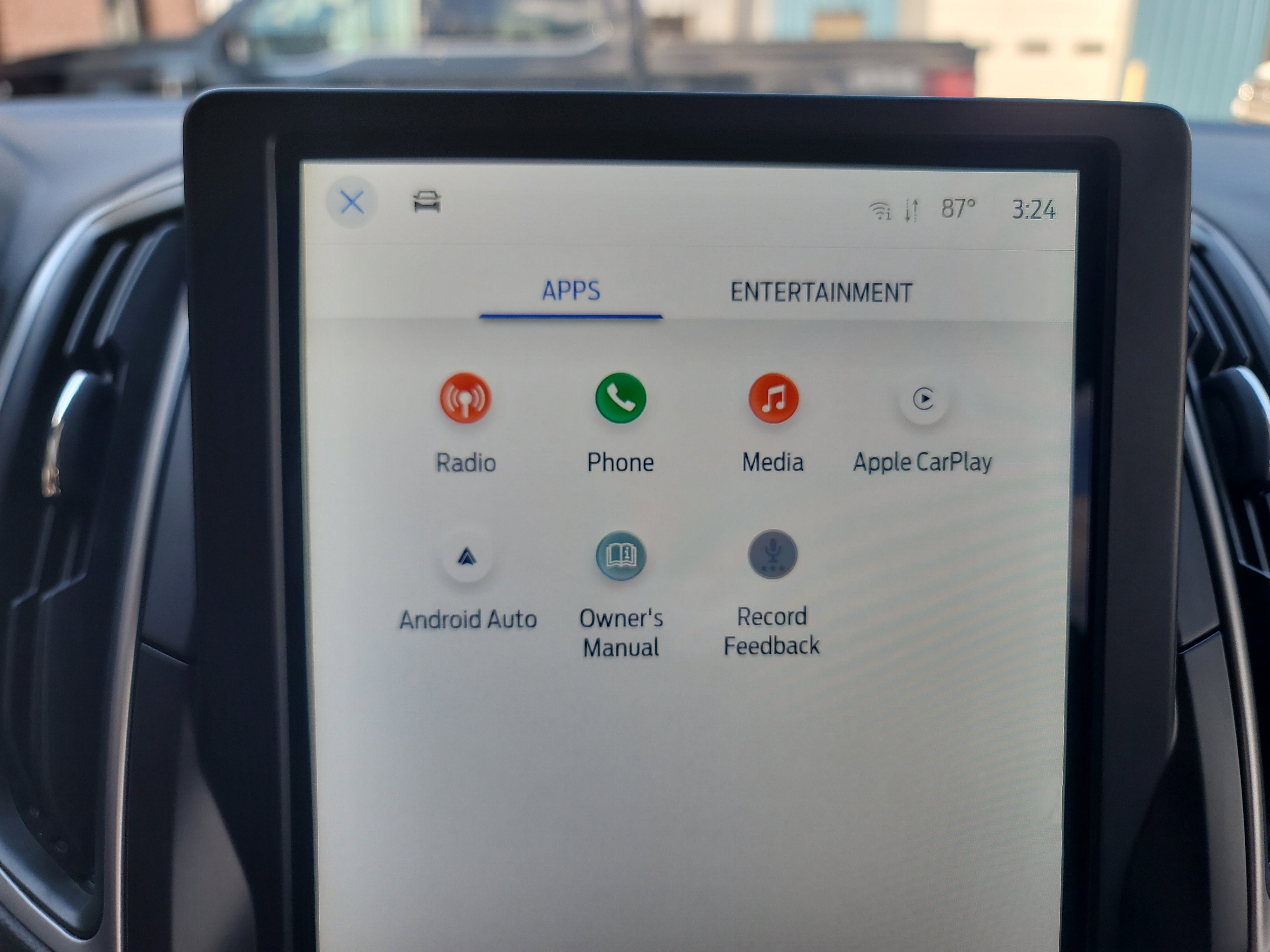 Used 2024 Ford Edge SE image 20