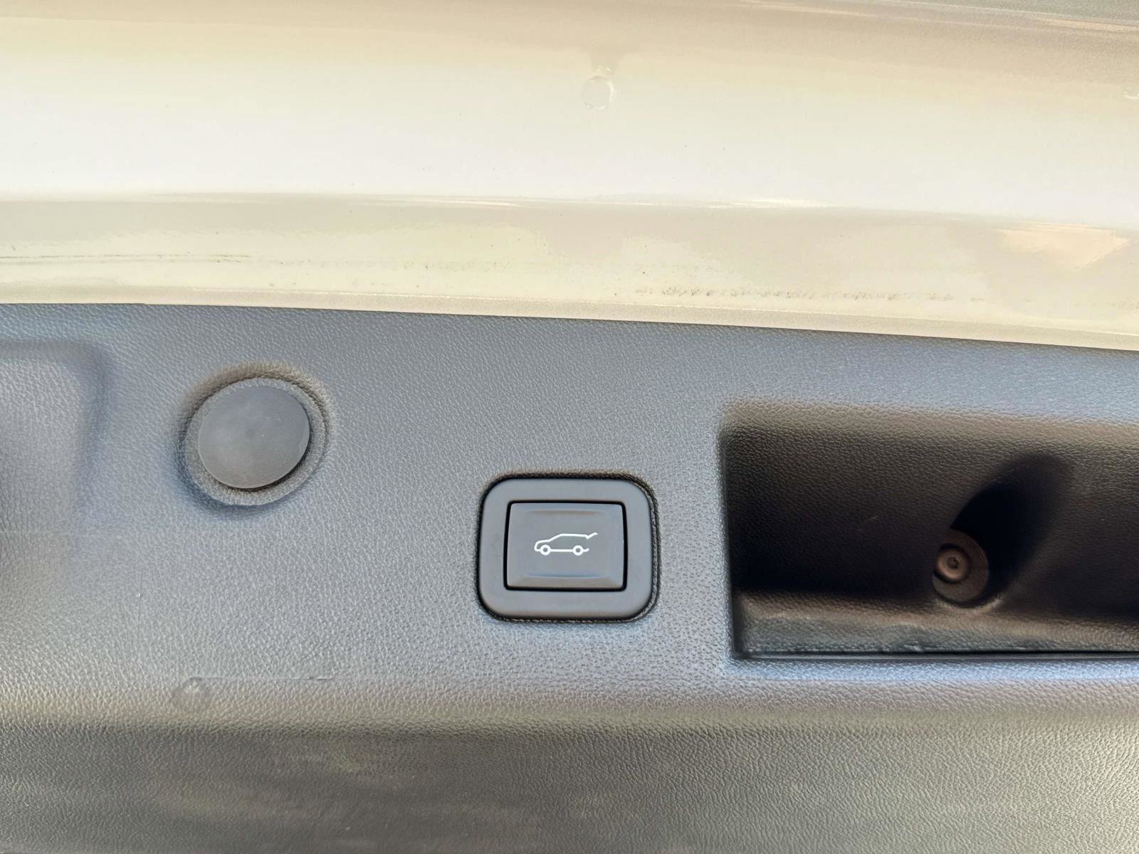 Used 2024 Chevrolet Equinox RS image 21