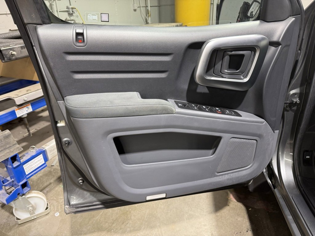 Used 2007 Honda Ridgeline RT image 14