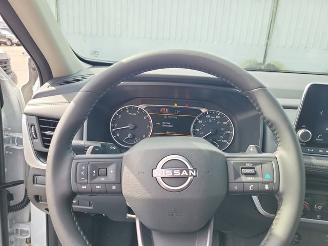 New 2026 Nissan Rogue SV FWD image 13