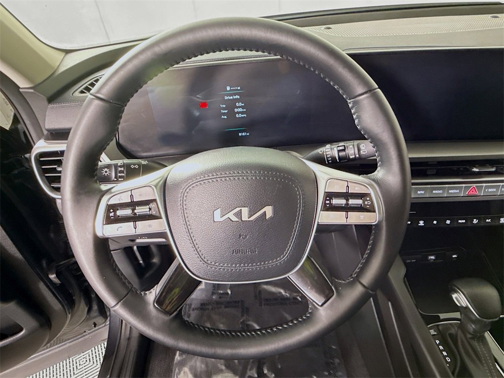 Used 2024 Kia Telluride LX image 21