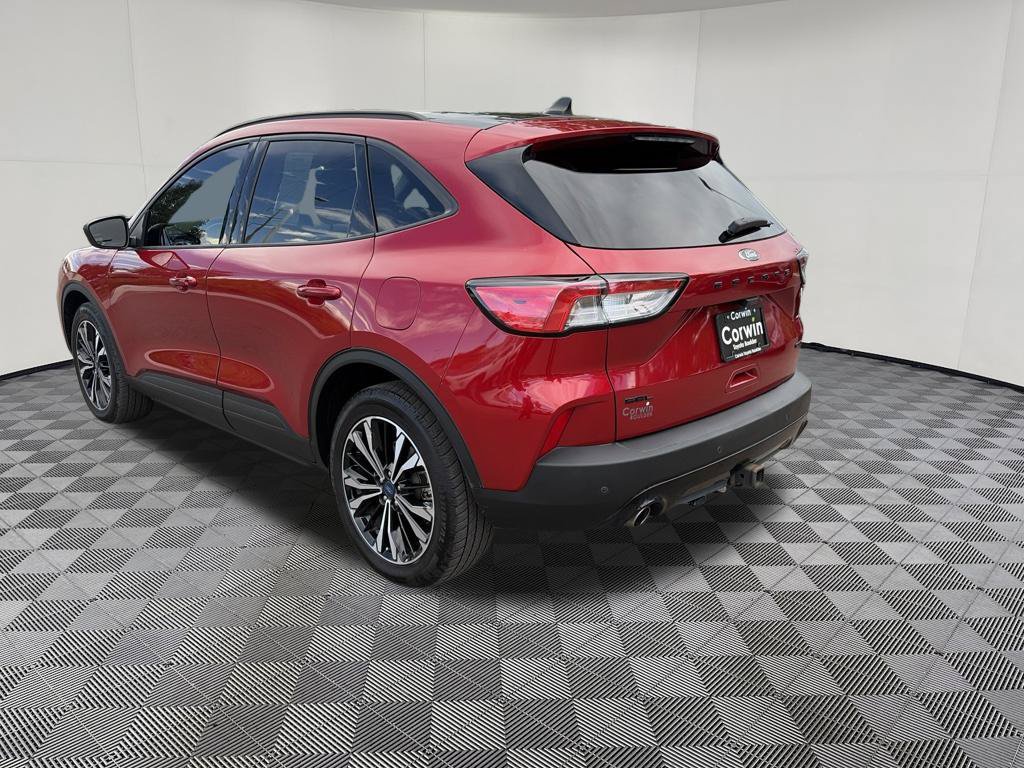 Used 2022 Ford Escape SEL w/ SEL Stealth AWD Package image 6