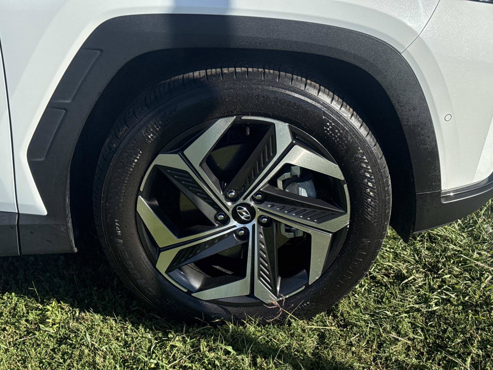 Used 2024 Hyundai Tucson Limited FWD image 4