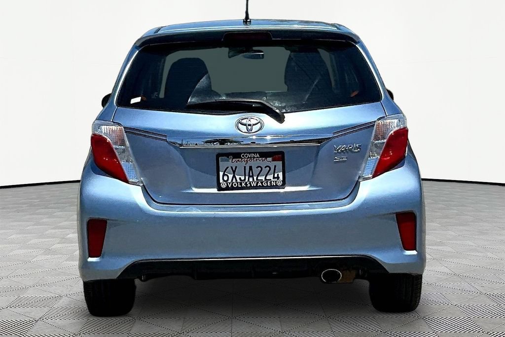 Used 2012 Toyota Yaris SE FWD image 5