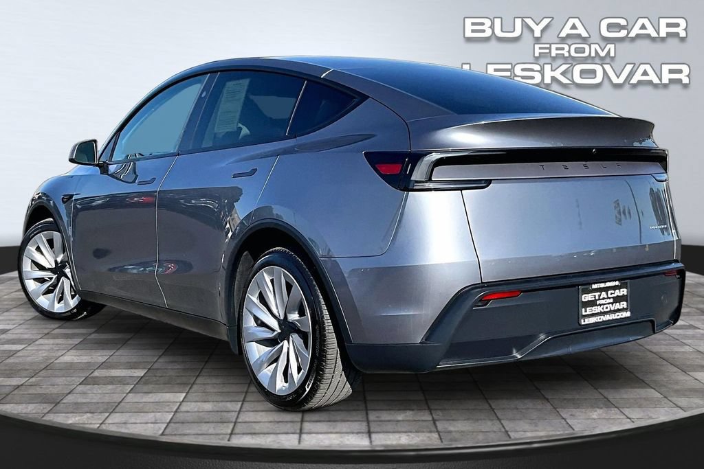 Used 2026 Tesla Model Y AWD image 2