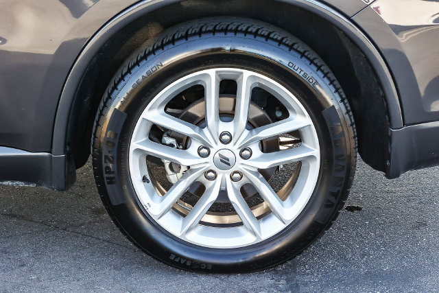 Used 2024 Dodge Durango GT RWD image 8