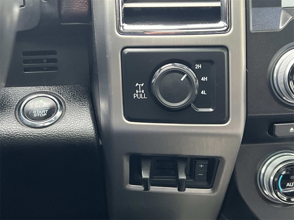 Used 2017 Ford F350 Platinum w/ Platinum Ultimate Package image 23