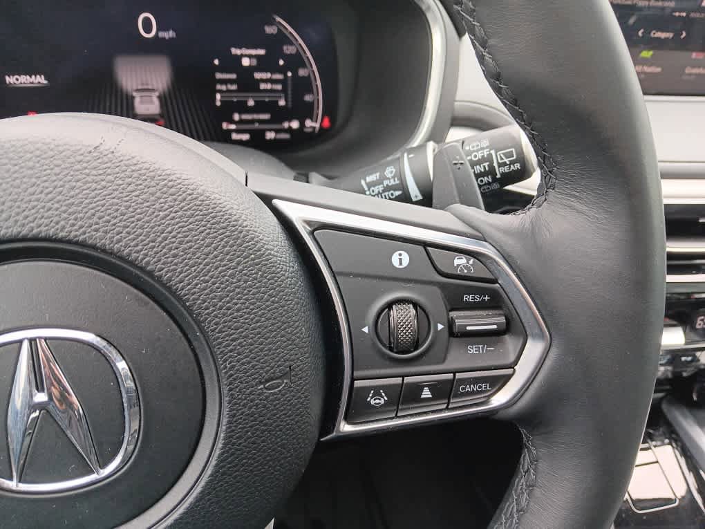 Used 2023 Acura MDX SH-AWD w/ Technology Package image 26